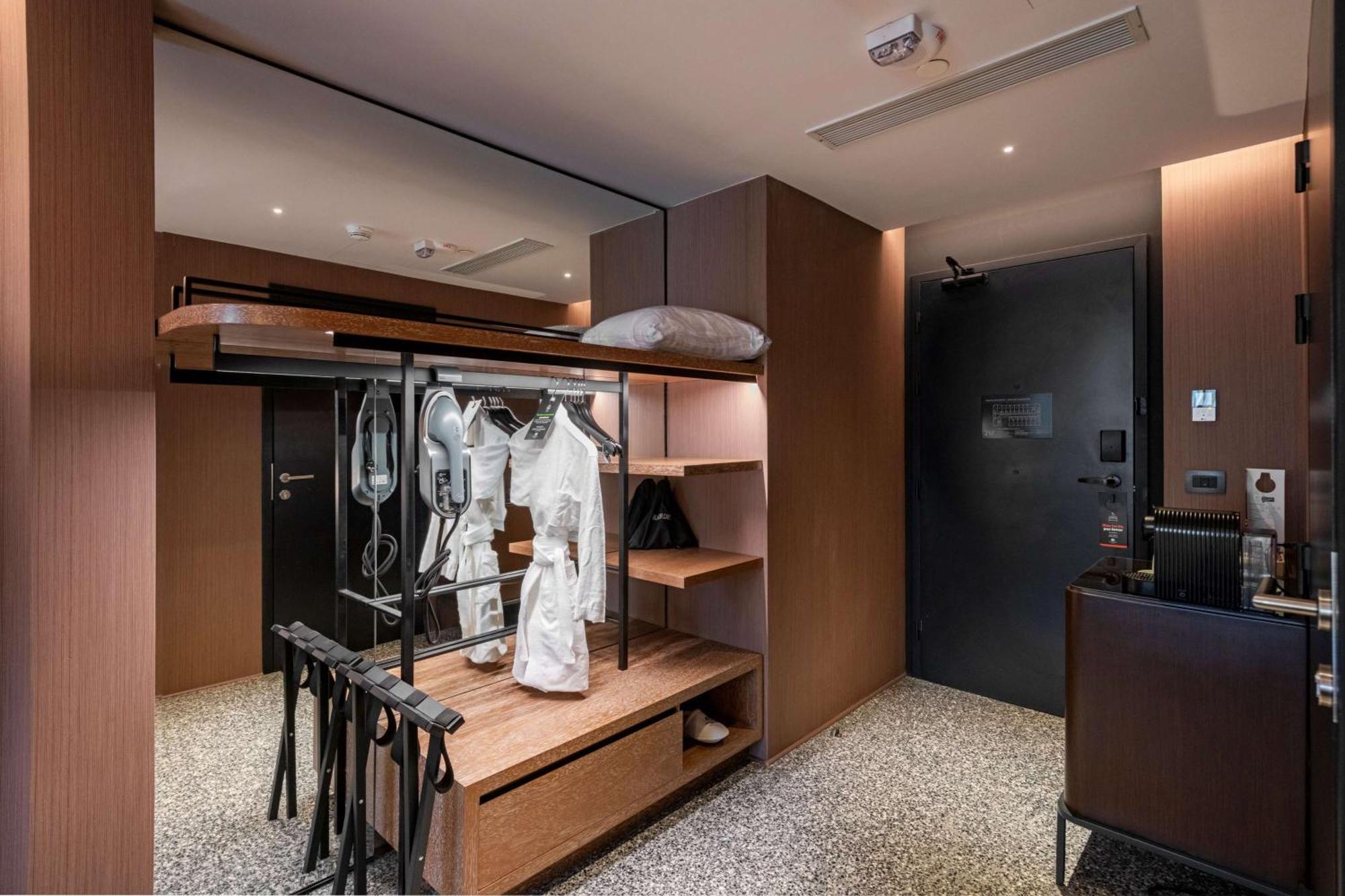 Hotel Doubletree By Hilton Lima San Isidro Extérieur photo